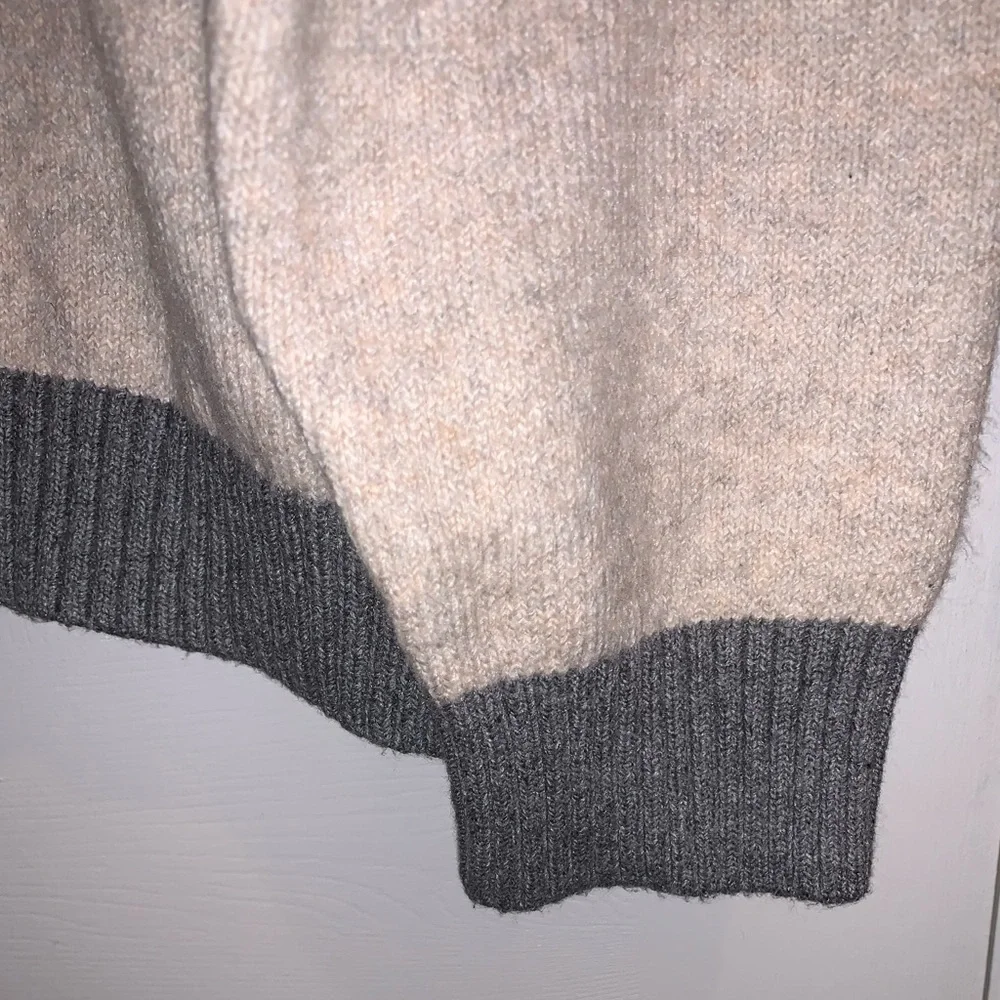 Goodfellow & Co. Soft men’s hooded sweater in Stucco & Gray size XL - Picture 3 of 9